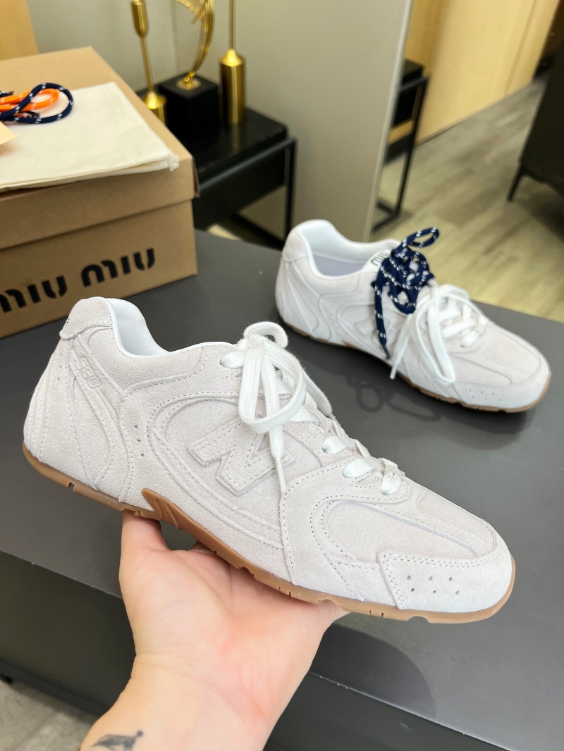 Miu Miu Casual Shoes